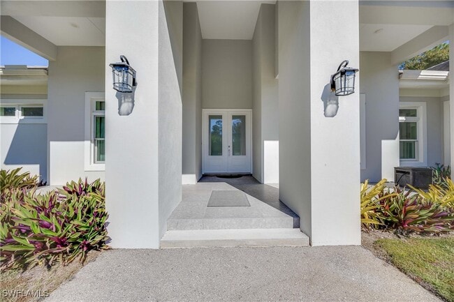4885 Tamarind Ridge Dr in Naples, FL - Foto de edificio - Building Photo