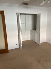 119 Lakeview Ave, Unit #2 in Lantana, FL - Foto de edificio - Building Photo