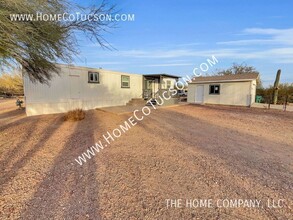 6240 W Huxley Dr-Unit -Unit A in Tucson, AZ - Building Photo - Building Photo