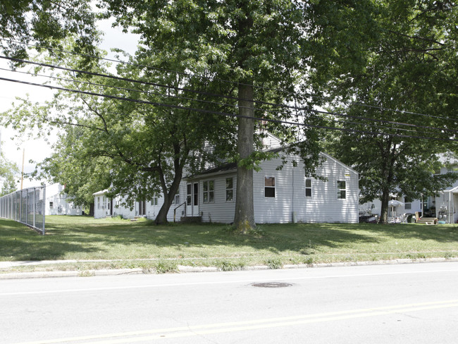 9713 E Center St in Windham, OH - Building Photo - Building Photo