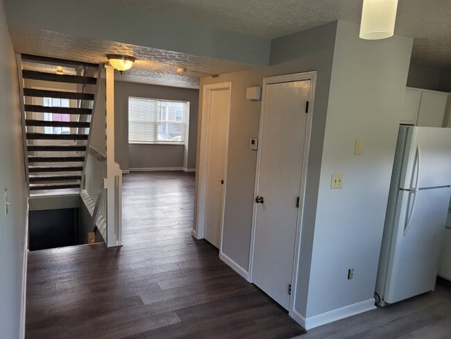 872 Upholland Ln in Columbus, OH - Building Photo - Building Photo