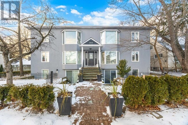 property at 312 Reynolds St