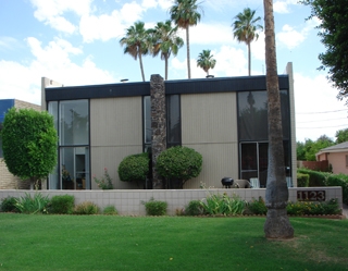 1123 E Maryland Ave in Phoenix, AZ - Building Photo