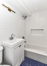 2500 N Van Dorn St, Unit 1002 in Alexandria, VA - Building Photo - Building Photo