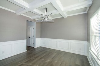 130 Enon Mill Ln in Atlanta, GA - Building Photo - Building Photo