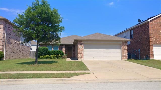10500 Turning Leaf Trail in Fort Worth, TX - Building Photo