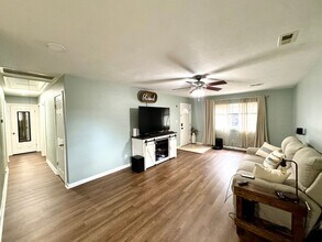 4713 Clintwood Dr in Portsmouth, VA - Building Photo - Building Photo