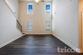 219 Margrave Dr in Holly Springs, GA - Foto de edificio - Building Photo