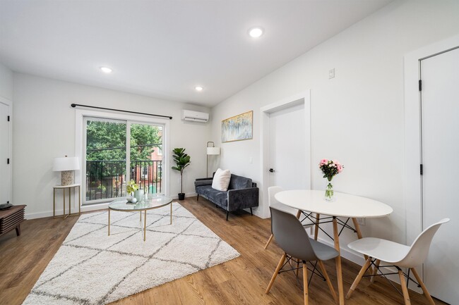 224 Garfield Ave in Jersey City, NJ - Building Photo - Building Photo