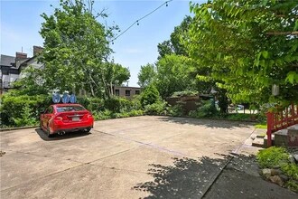 451 S Atlantic Ave, Unit Apt 1 in Pittsburgh, PA - Building Photo - Building Photo