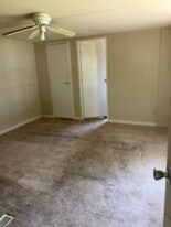 108 Kirk Dr in Aberdeen, NC - Building Photo