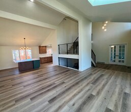 7635 S Cook Way in Centennial, CO - Foto de edificio - Building Photo