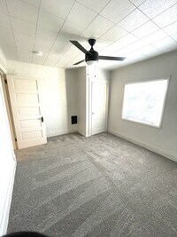 1304 S Main St photo'