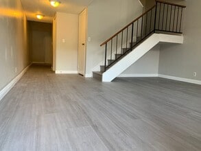 4170 Mississippi Ave in Las Vegas, NV - Building Photo - Building Photo