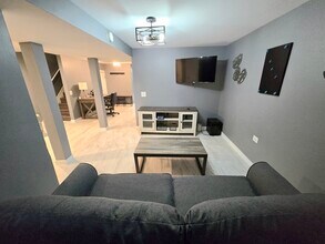6137 S Kimbark Ave in Chicago, IL - Building Photo - Building Photo