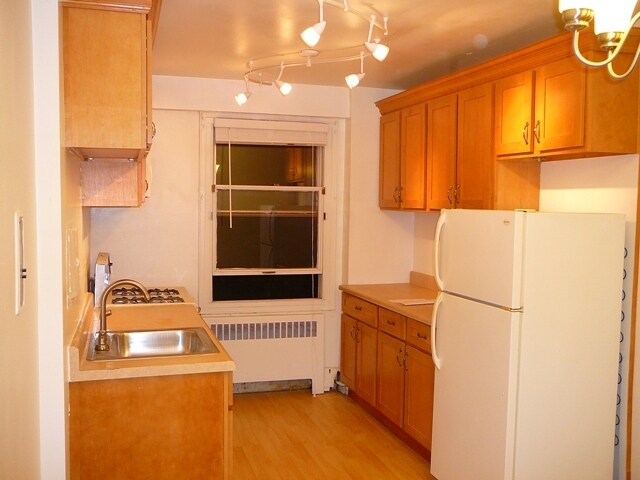 30 Glenbrook Rd, Unit 6h in Stamford, CT - Foto de edificio