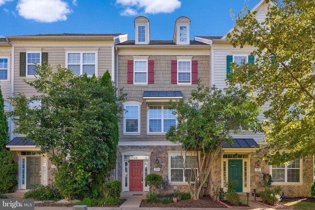 property at 743 Collington Ct