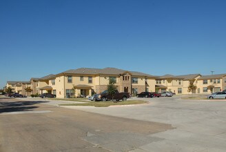 Brittany Place Townhomes in Port Arthur, TX - Building Photo - Building Photo