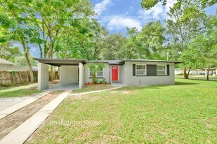 6237 Pinelock Dr in Jacksonville, FL - Building Photo