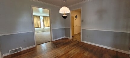 243 Oregon Dr in Leola, PA - Building Photo - Building Photo