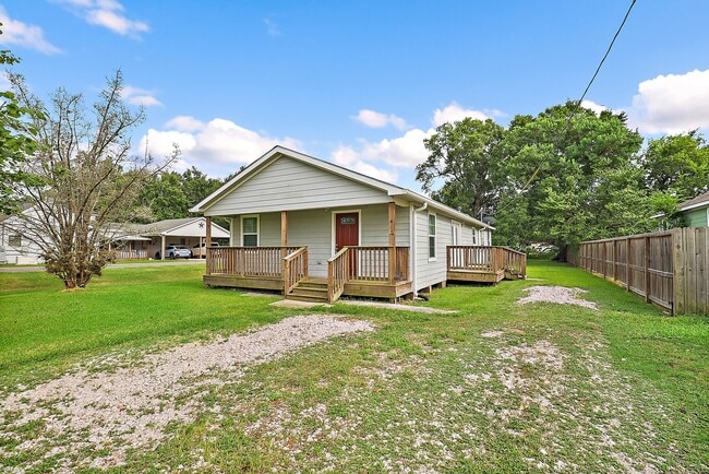 property at 412 Stowell St