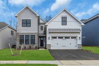 53 Freesia Dr in Englishtown, NJ - Building Photo - Building Photo