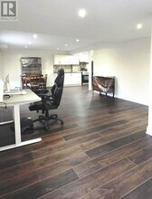 42 Arrowpoint Dr in Brampton, ON - Building Photo - Building Photo