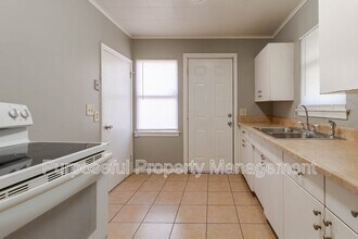 3808 N Drexel Blvd in Oklahoma City, OK - Building Photo - Building Photo