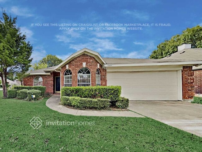 property at 1001 Ridgecrest Dr