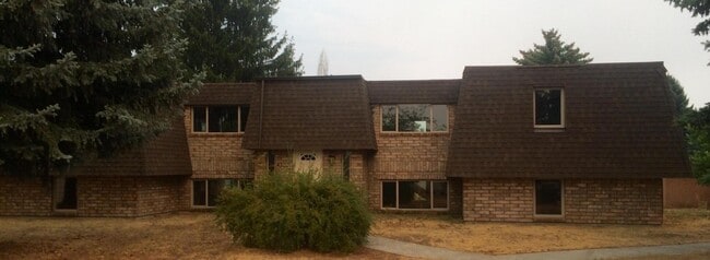4300 Crown Ave #4, Unit #4