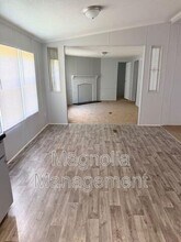 202 Mallard Ln in Henderson, NC - Building Photo - Building Photo