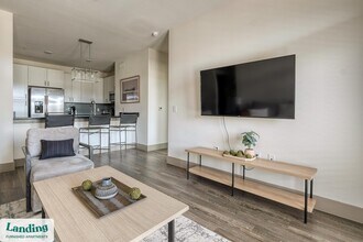 300 Enclave Dr in Conroe, TX - Building Photo - Building Photo