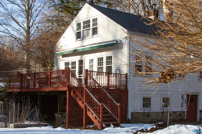 21b Hoydens Hill Rd in Fairfield, CT - Building Photo - Building Photo
