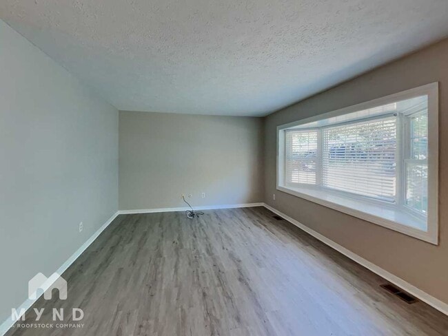 5907 Dunseth Ct in Indianapolis, IN - Building Photo - Building Photo