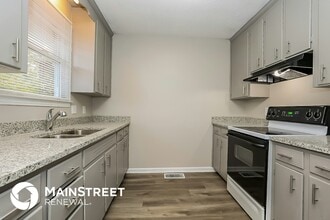 104 Jonesboro Ct in Nashville, TN - Foto de edificio - Building Photo