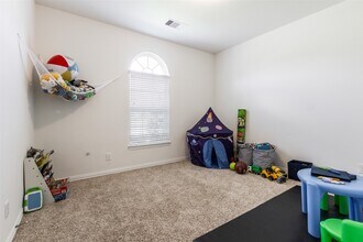 6305 Rotherham St in League City, TX - Building Photo - Building Photo