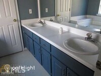 55 Lakefront Dr photo'