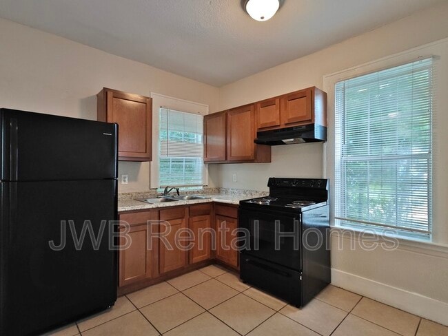 768 Acorn St in Jacksonville, FL - Building Photo - Building Photo