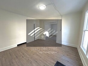 807 W Ash St in Piqua, OH - Building Photo - Building Photo