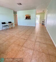 1528 NE Sunview Terrace in Jensen Beach, FL - Building Photo - Building Photo