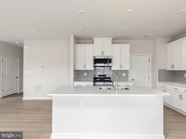 29 Signal Knob Cottage Dr in Strasburg, VA - Building Photo - Building Photo