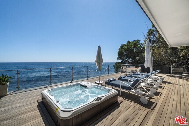 property at 24380 Malibu Rd