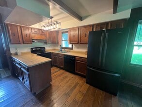 1140 Johnson Rd in Frankfort, KY - Building Photo - Building Photo