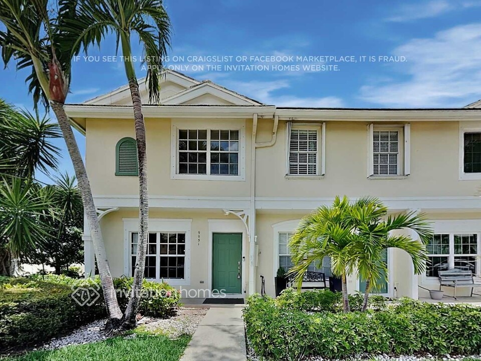 9951 NW 56th Pl in Coral Springs, FL - Building Photo