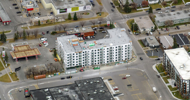 Kings Landing in Calgary, AB - Building Photo - Primary Photo