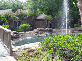Walden Pond Apartments