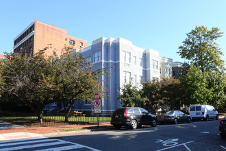 1901 16th St NW in Washington, DC - Building Photo - Building Photo