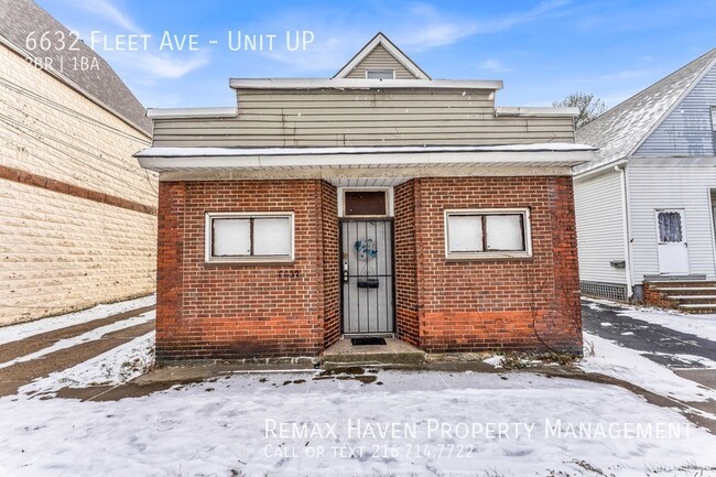 6632 Fleet Ave, Unit Unit UP in Cleveland, OH - Building Photo - Building Photo