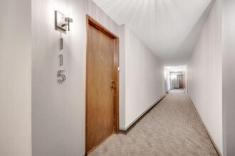 6201 St Croix Trail N in Stillwater, MN - Building Photo - Building Photo