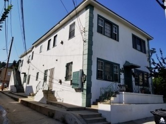 817-823 Centennial St in Los Angeles, CA - Foto de edificio - Building Photo